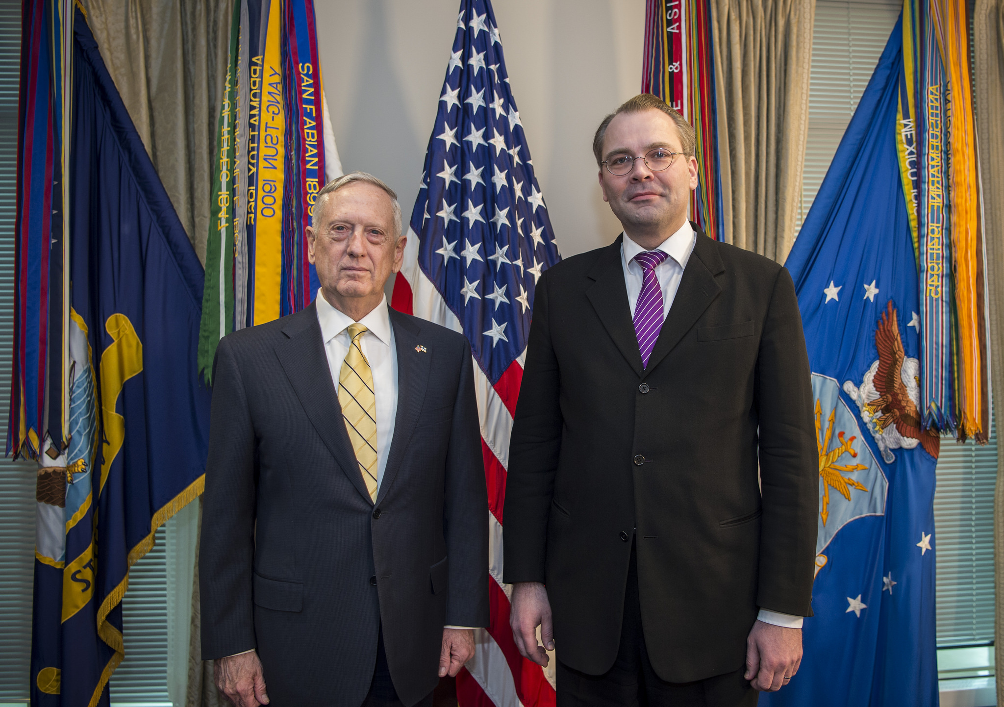 32732986954_86c735fa87_k