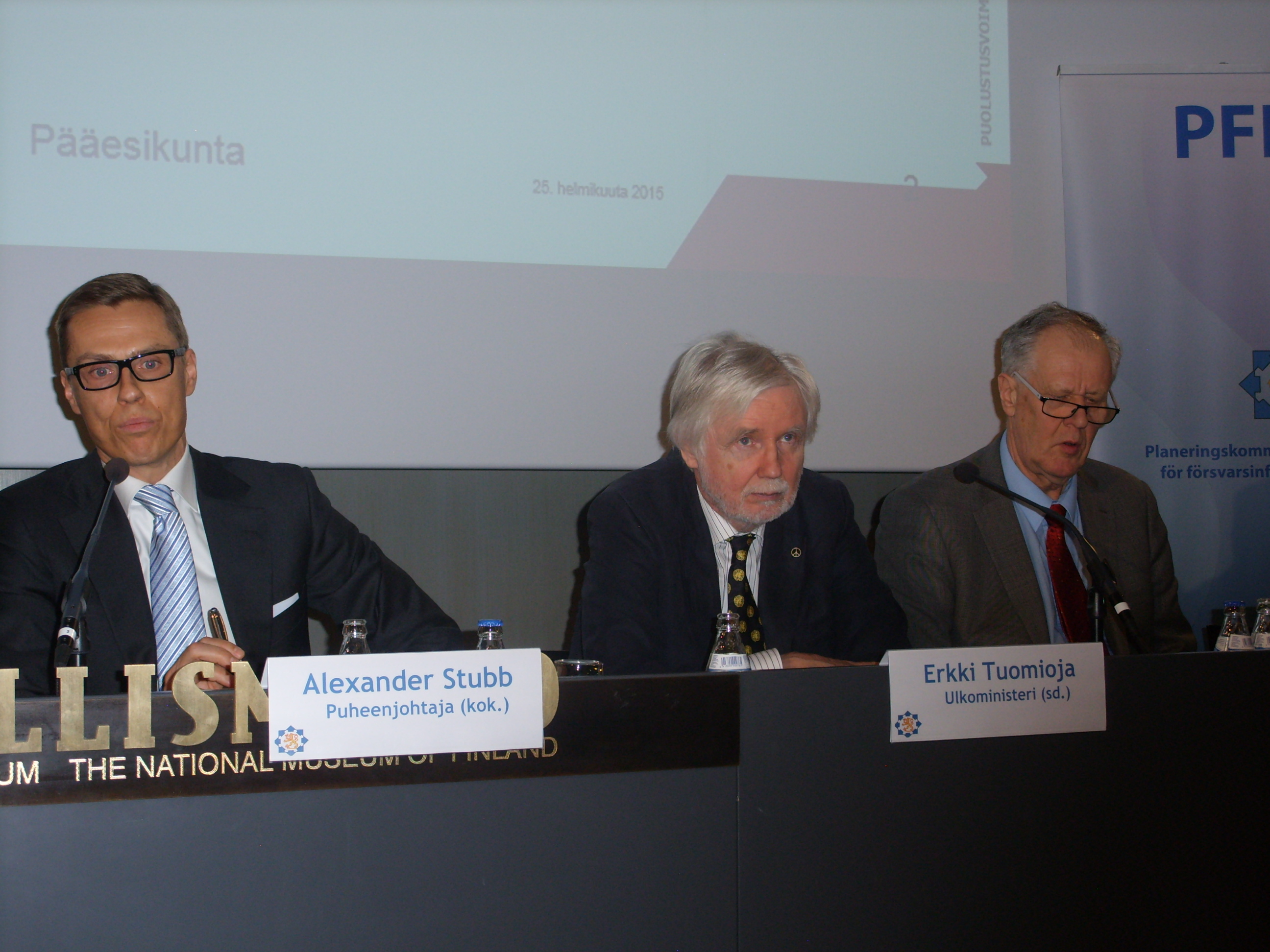 Alexander Stubb Erkki Tuomioja Seppo Kääriäinen MTS 25.2.2015