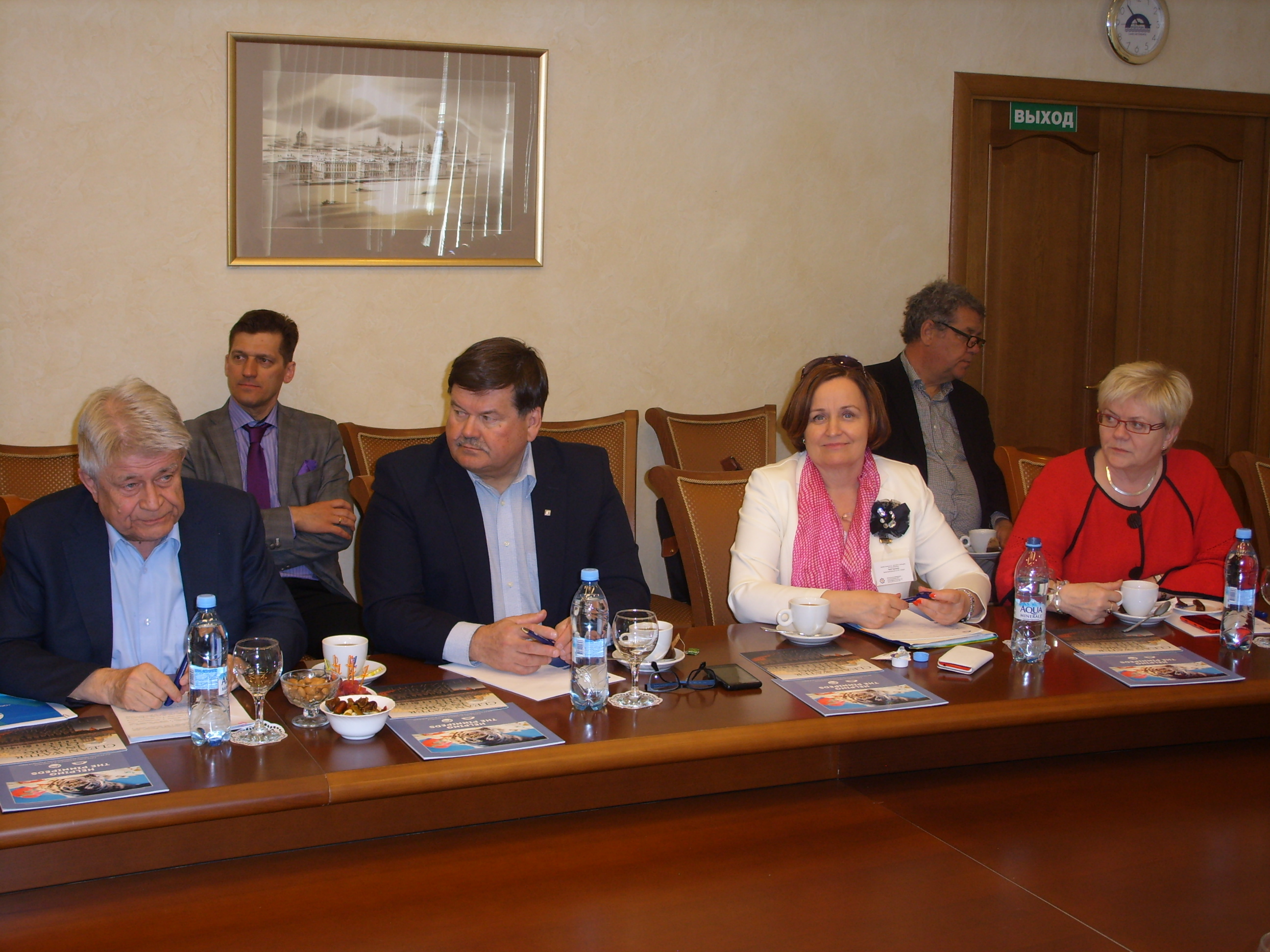 Felix V. Karmazinov Dimitry V. Troshenko Esko Kurvinen Heli Santala Tuula Väätäinen