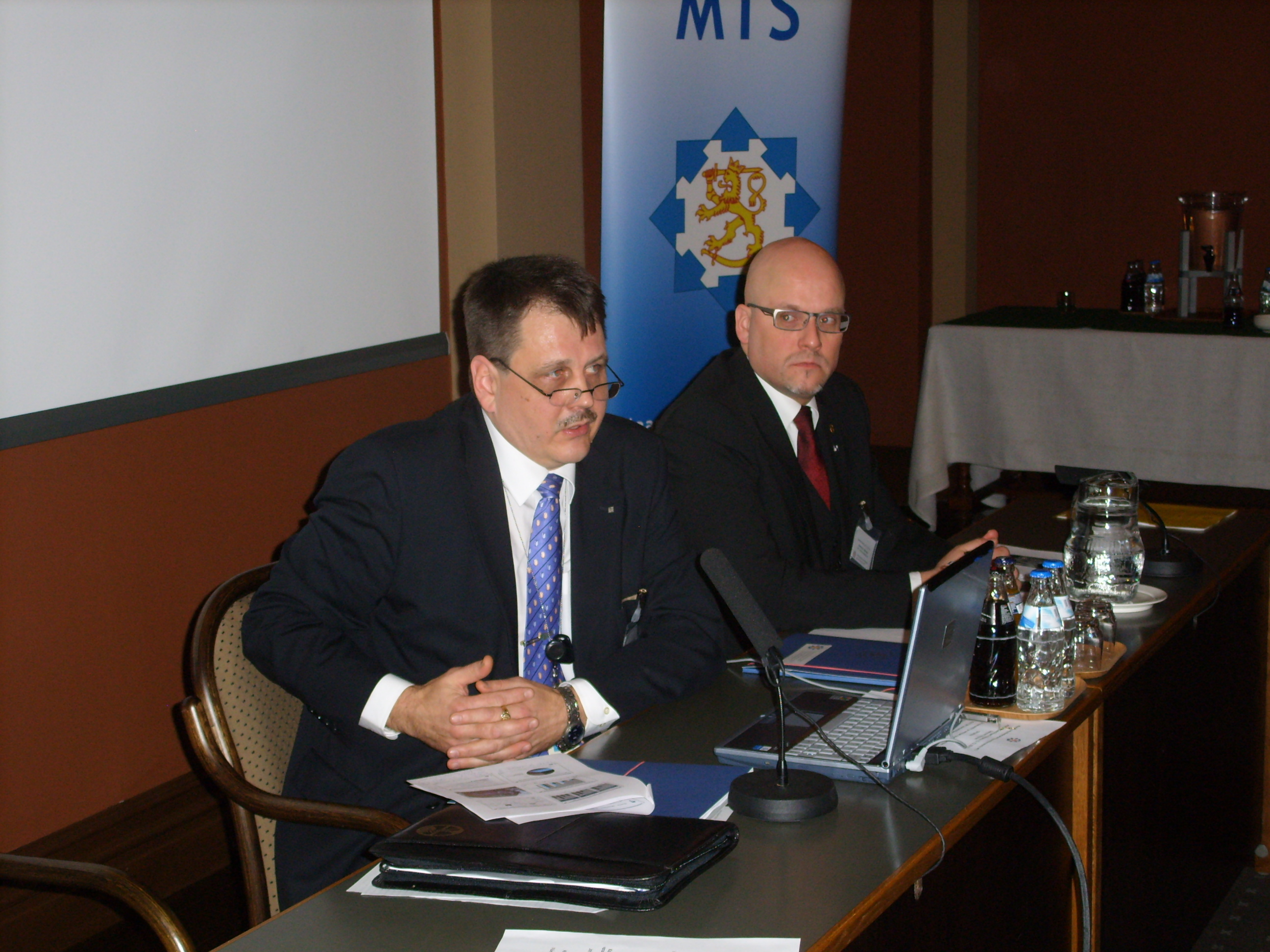 Journalistiseminaari13.12.KnapePetri