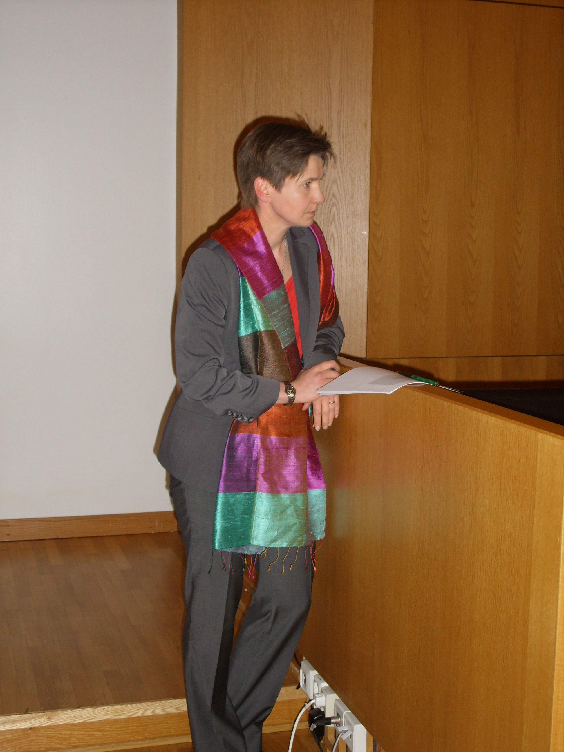 MTS Journalistiseminaari 14.5.12 Laura Solanko