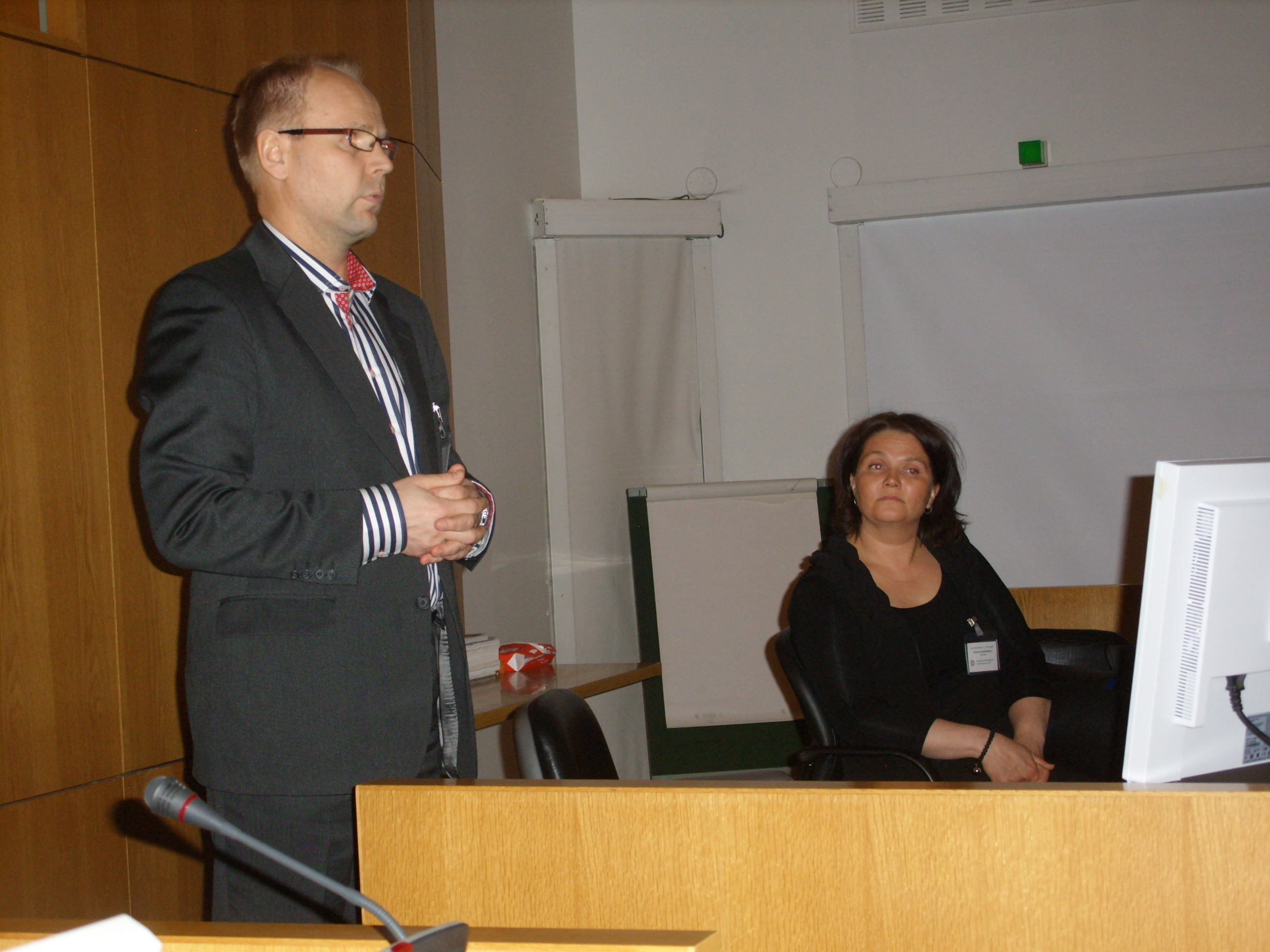 MTS Journalistiseminaari 14.5.12 Seppo Rönkkö Johanna Raatikainen