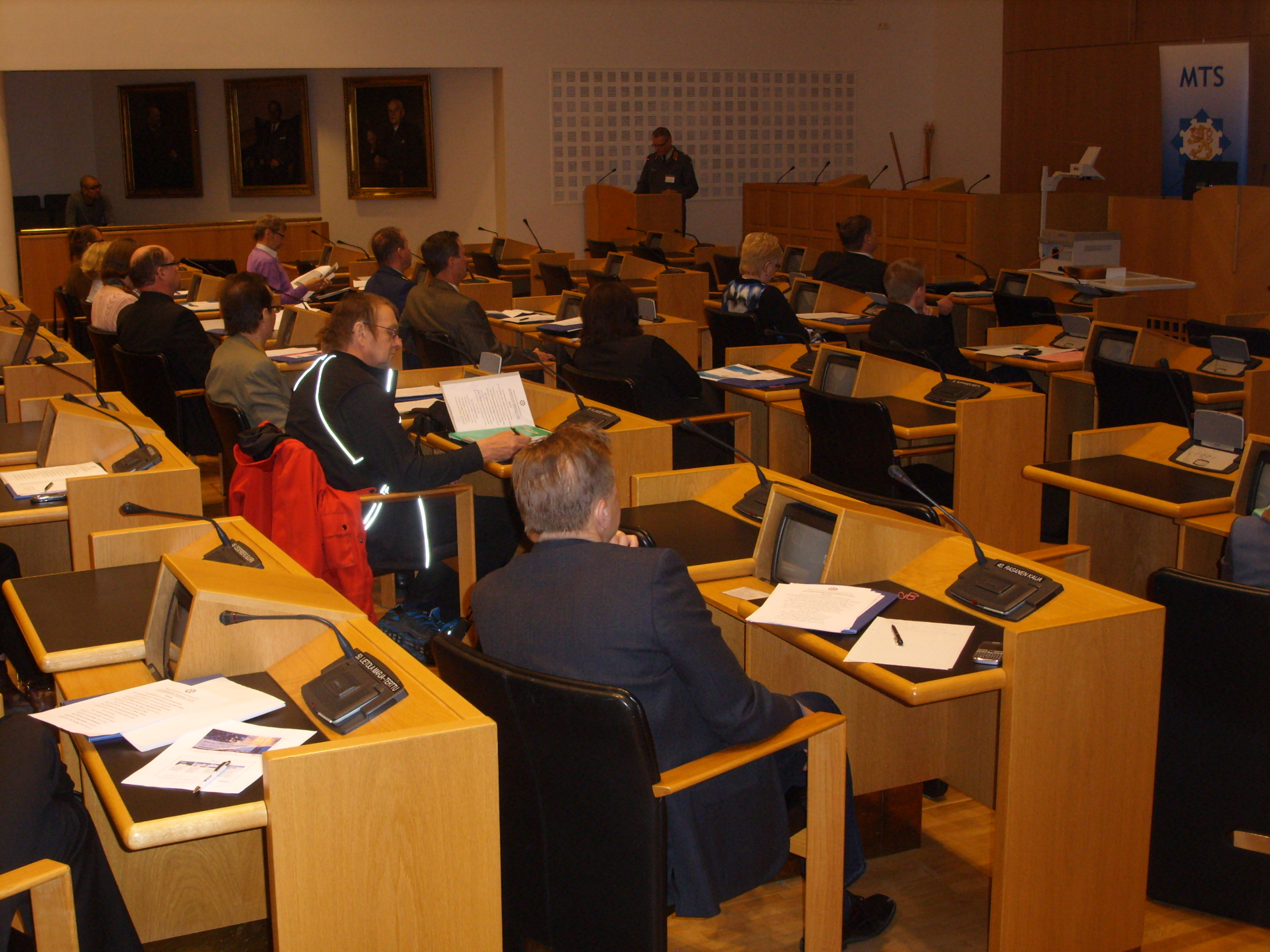 MTS Journalistiseminaarin 14.5.12.yleisöä3