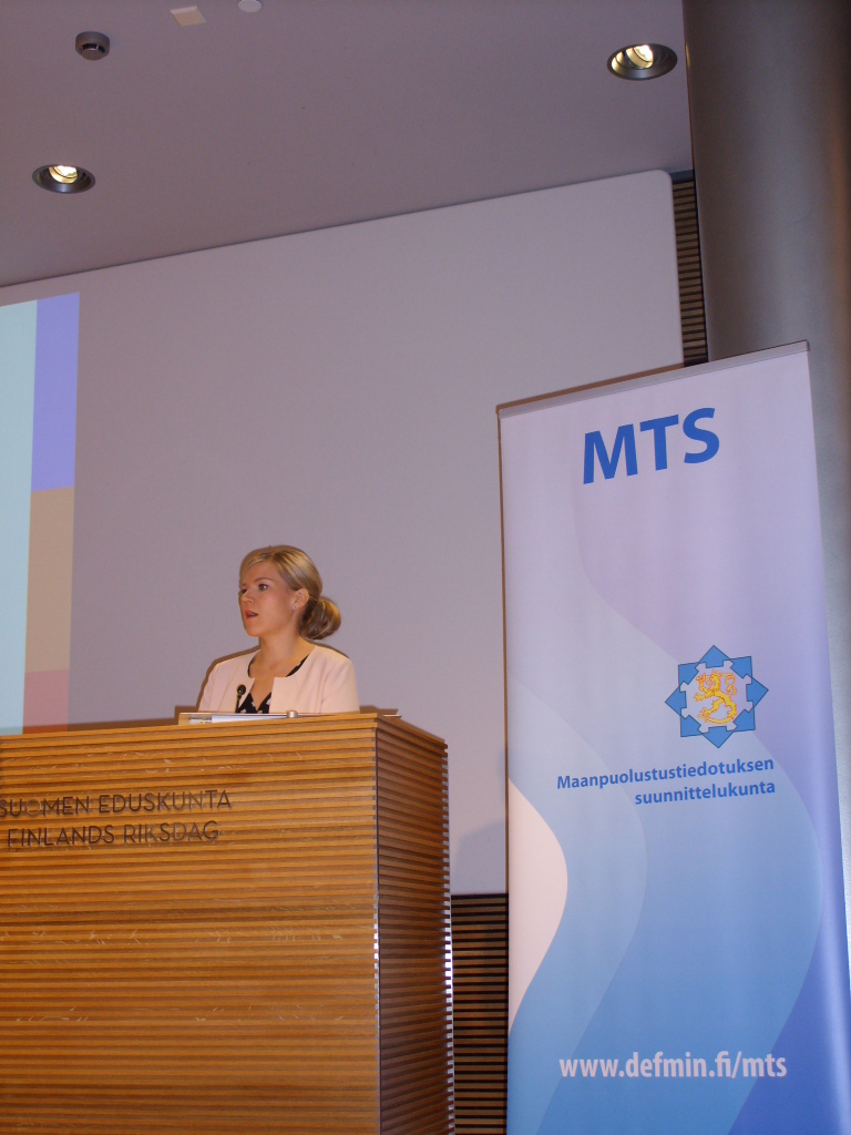 MTSn pj., kansanedustaja Sofia Vikman tiedusteluseminaari 21.9.2016