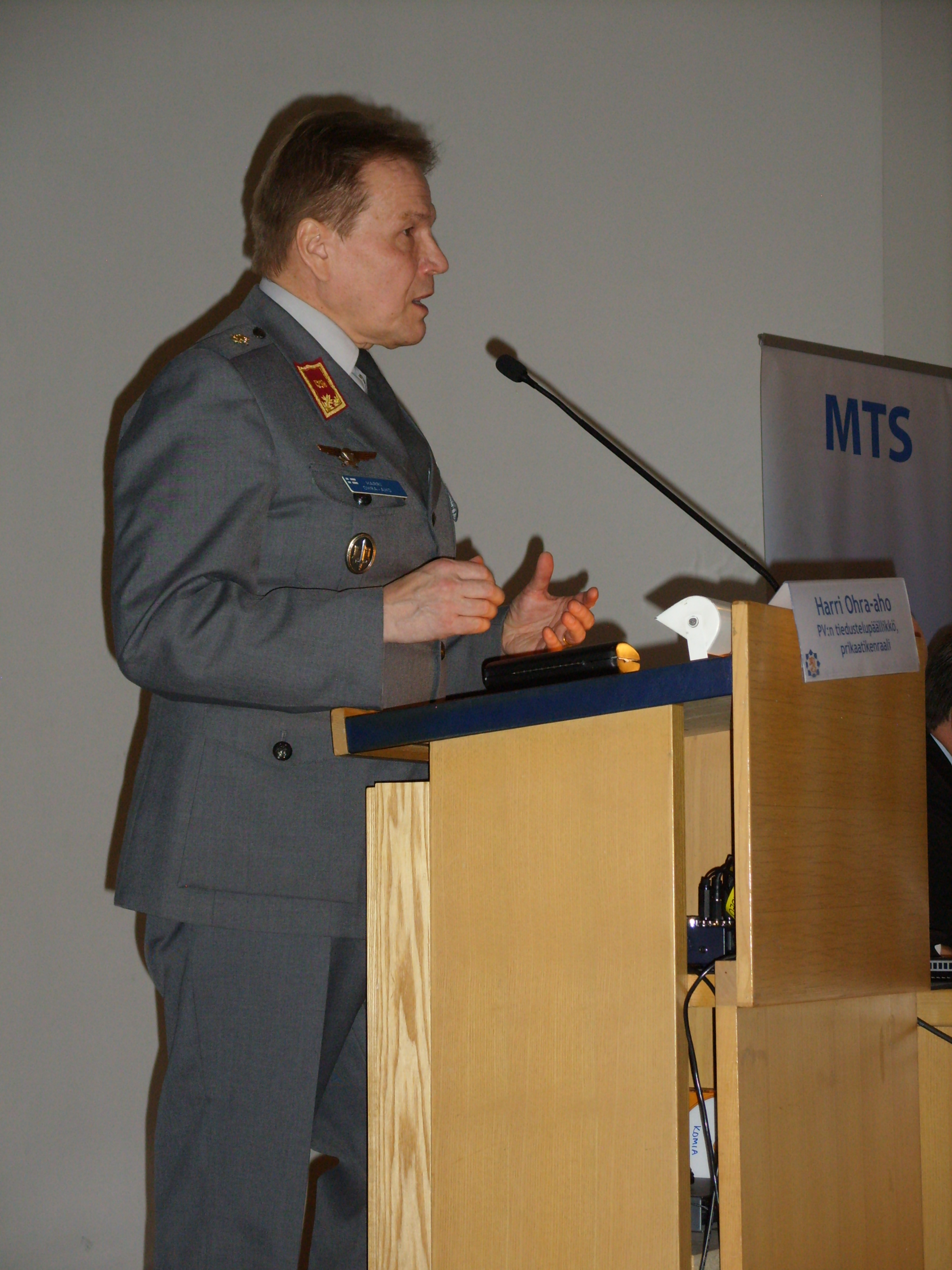 PVn tiedustelupäällikkö Harri Ohra-aho 16.3.2015 MTS journalistiseminaari Seinäjoki