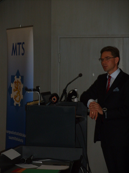 Paaministeri Jyrki Katainen MTSn seminaarissa 18 9 2012 III