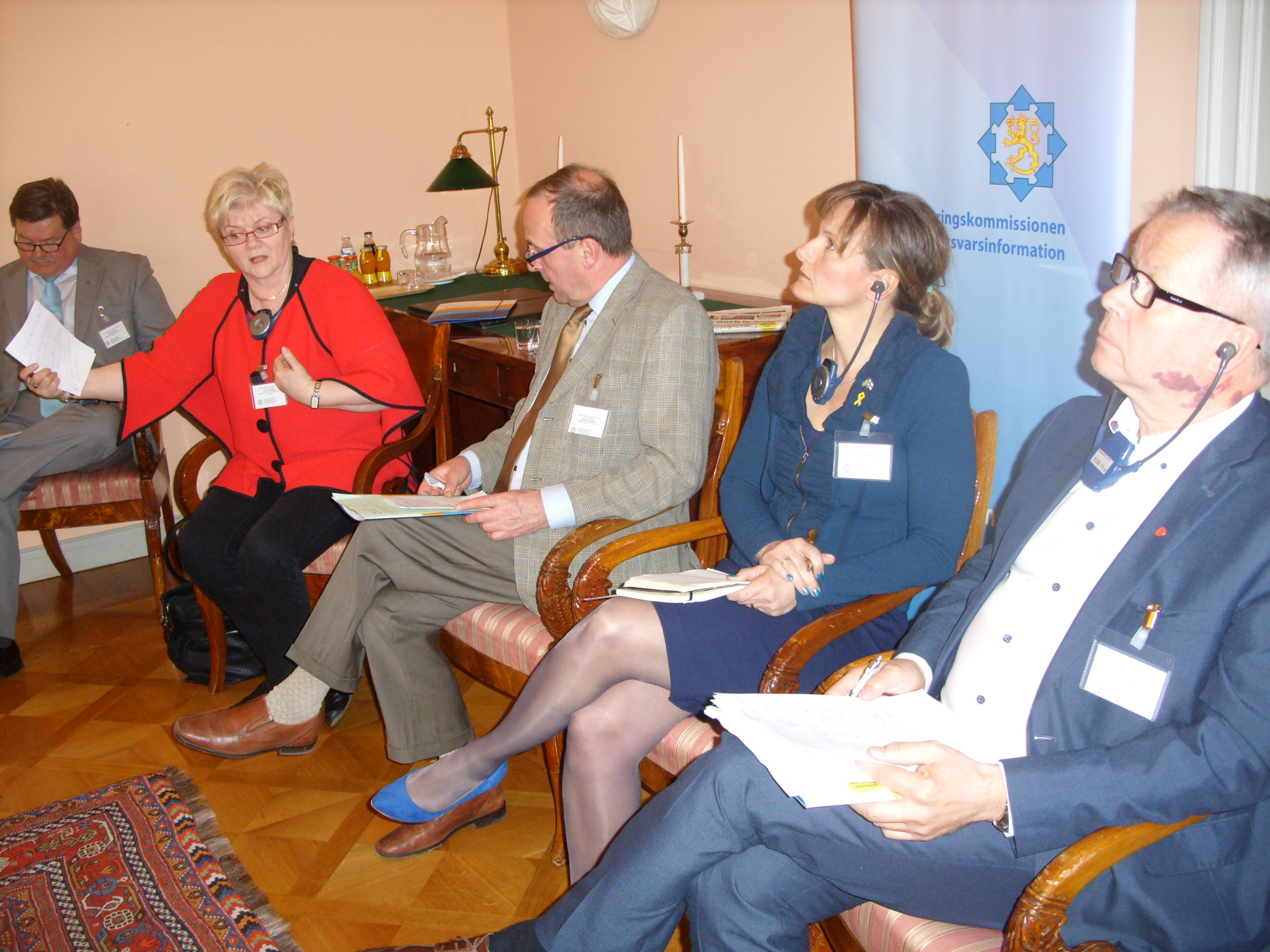 Parlamentaarikkojen paneelikeskustelu MTS pohjoismainen konferenssi 23.4.14