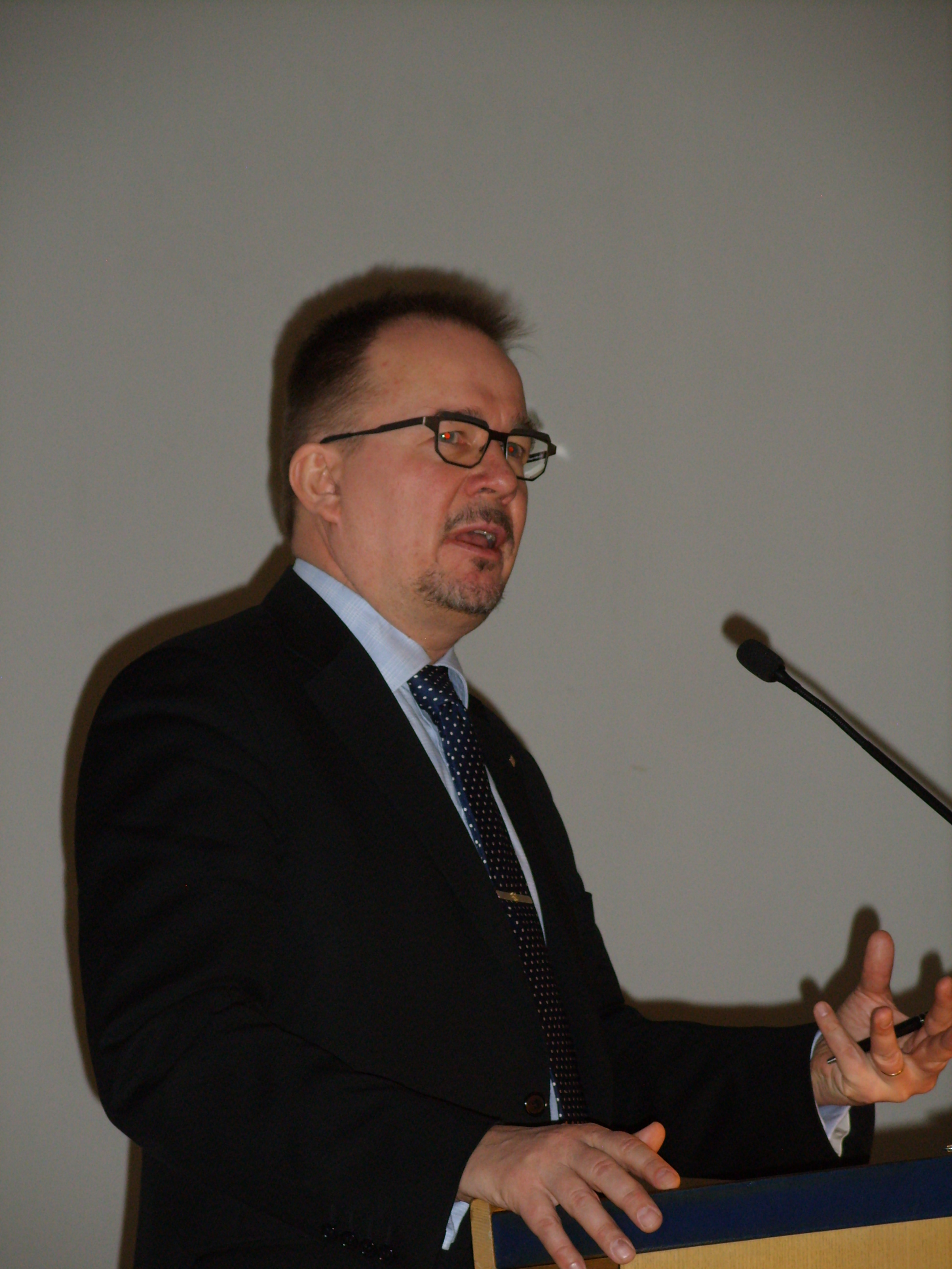 Suojelupoliisin päällikkö Antti Pelttari MTS journalistiseminaari 16.3.2015 Seinäjoki