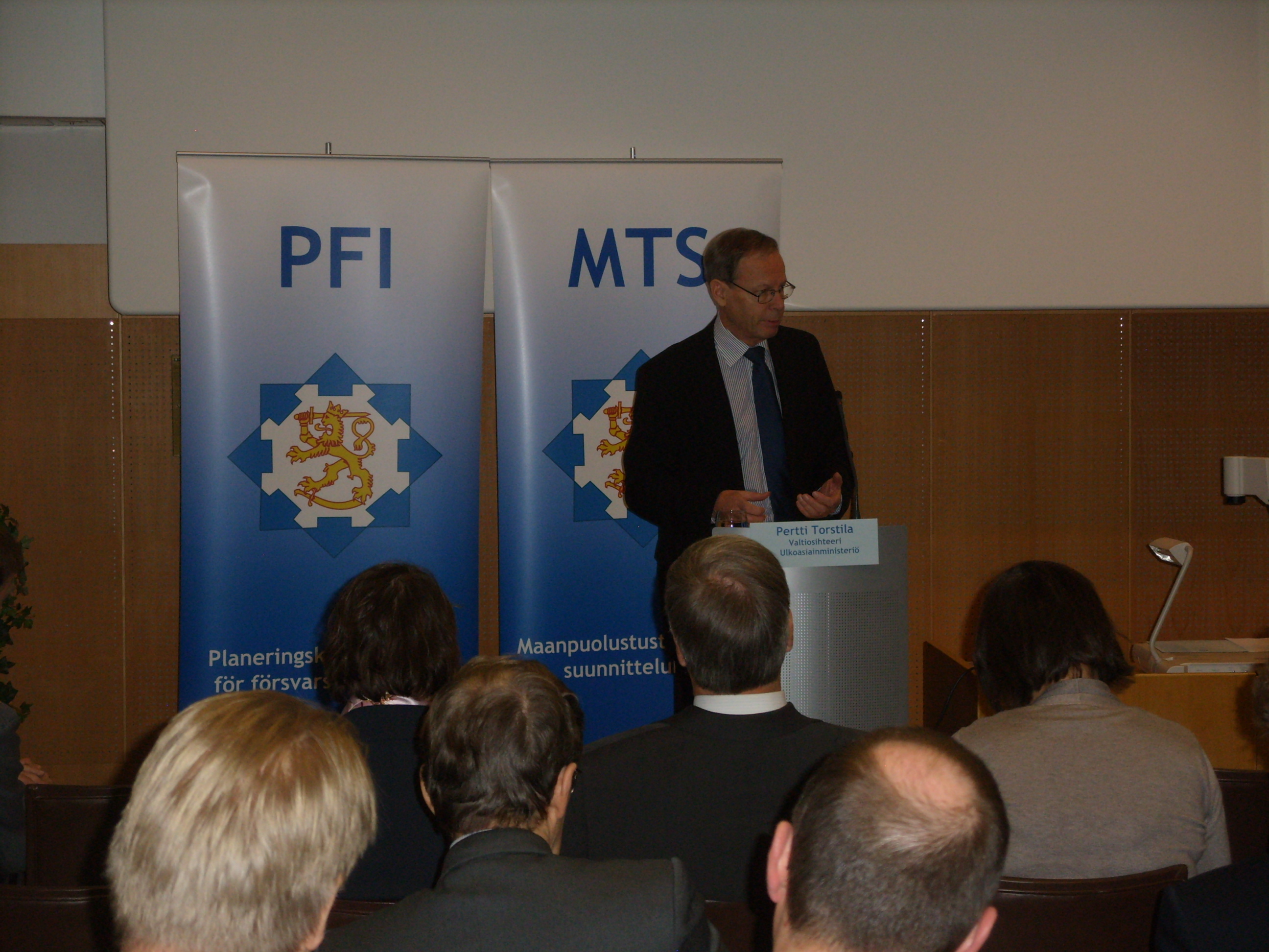 UMn valtiosihteeri Pertti Torstila MTSn journalistiseminaariII 13.12.12