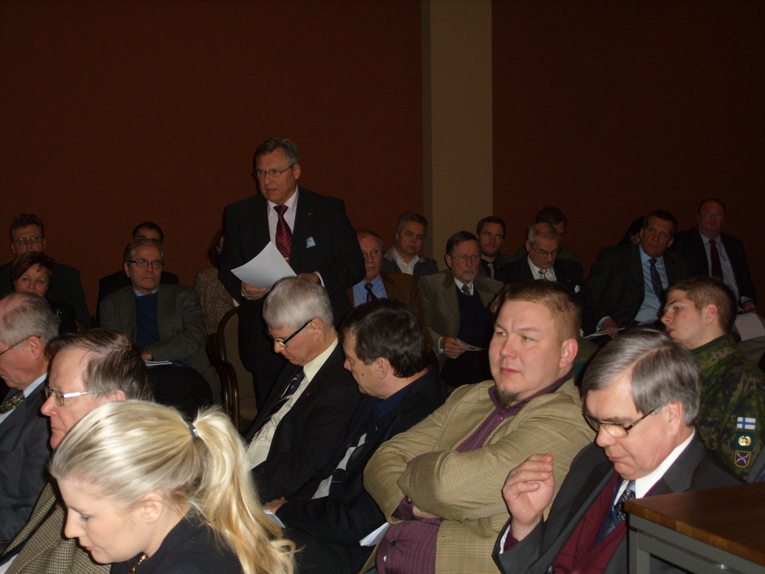 Yleisöä11 10.2.2012