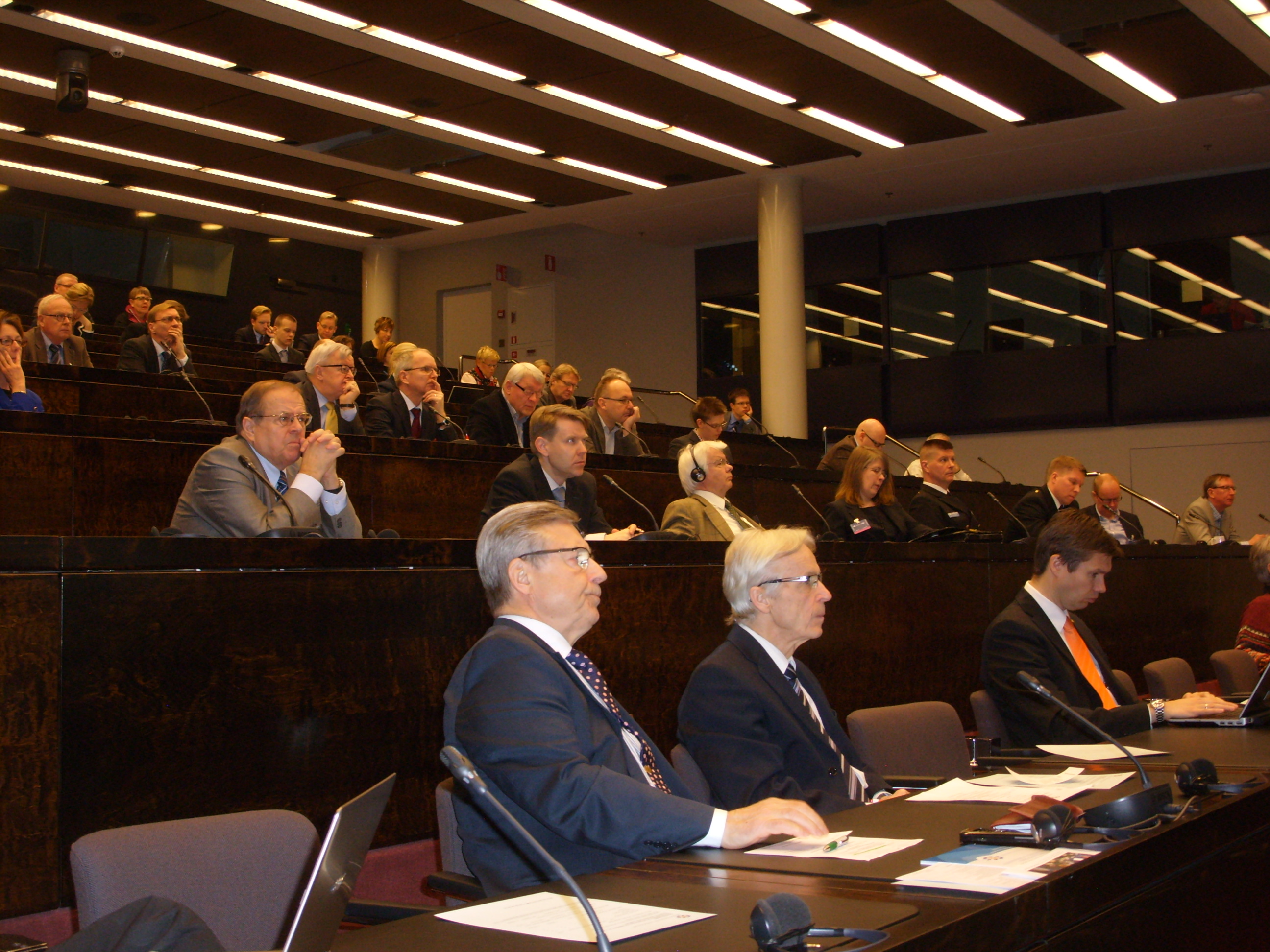 Yleisöä III MTS 20.3.2013 Eduskunta