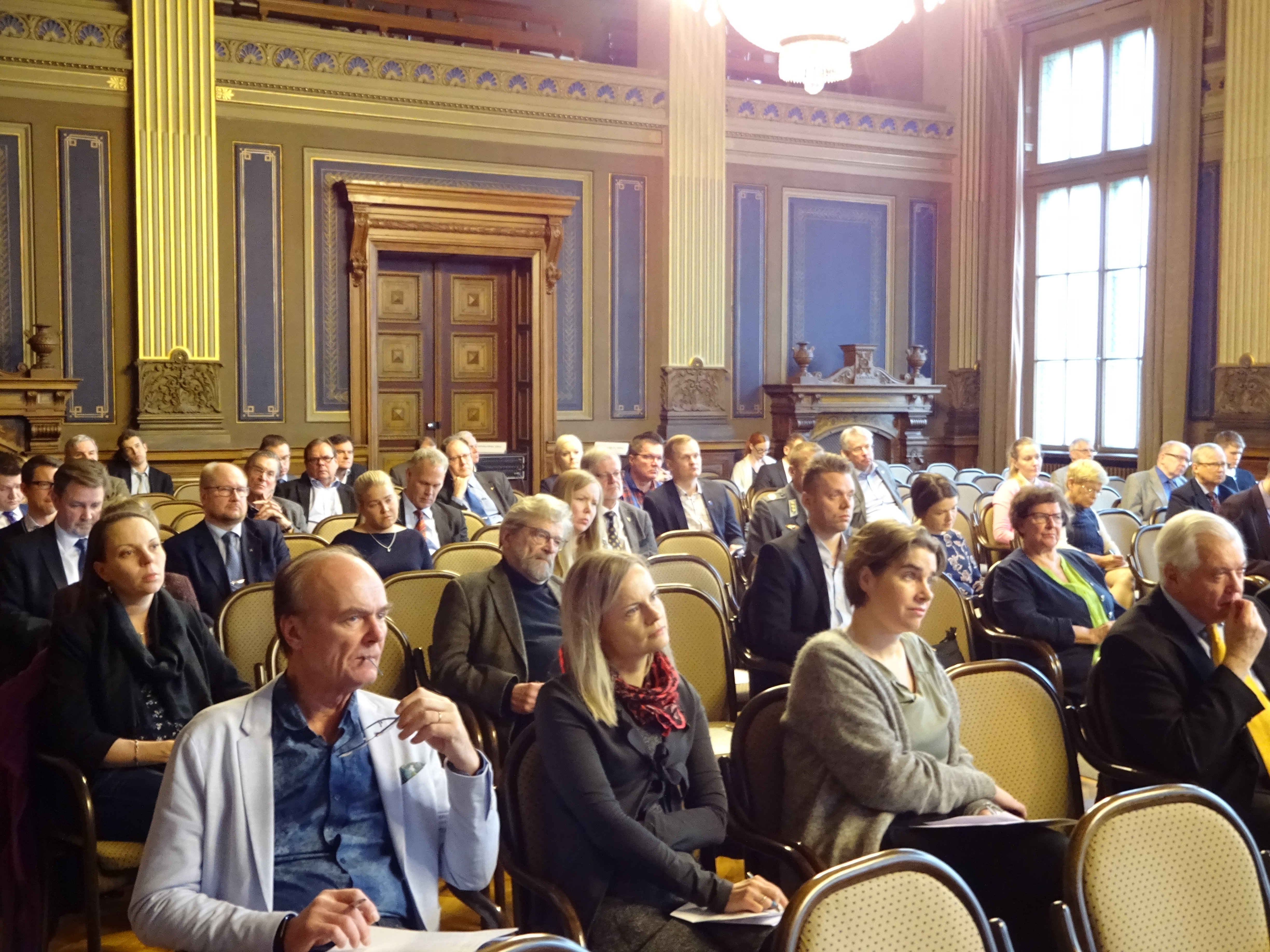 Yleisöä MTS 15.11.2017