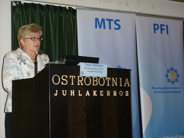 Tuula Väätäinen MTS 11.10.2013