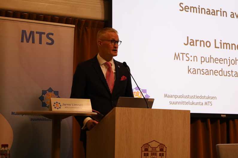 MTS:n puheenjohtaja Jarno LImnéll. Kuva: Matias Jämsén/PLM